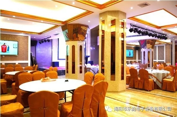 我司承接了里湖鹏宇酒店的灯光音响安装工程