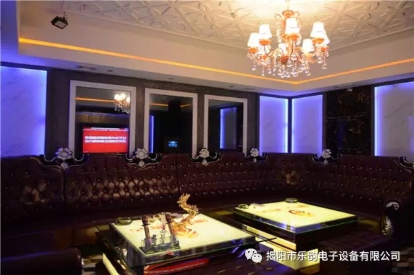 我司承接了里湖鹏宇酒店的灯光音响安装工程